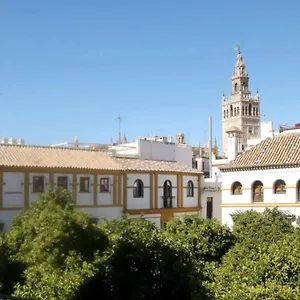 Apartamento En La Plaza Doña Elvira, 7, Sevilla